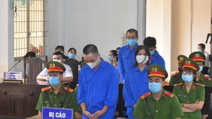 Video: 28 năm tù cho nhóm bị cáo đưa 47 người Trung Quốc xuất cảnh trái phép