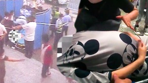 Video: ‘Hàng rào người’ che chắn cho sản phụ sinh con ngay tại cổng nhà ga ở Trung Quốc