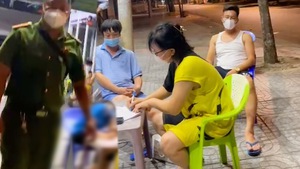 Video: 4 người đi ô tô ở Vũng Tàu có biểu hiện say xỉn, thách thức phạt 50 triệu là cùng