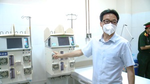 Video: Phó thủ tướng Vũ Đức Đam khai trương Bệnh viện dã chiến truyền nhiễm 5G
