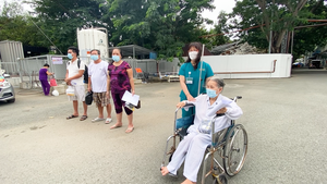 Video: TP.HCM tạm ngưng hoạt động 4 bệnh viện dã chiến