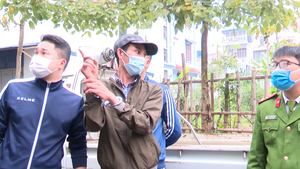 Video: Bắt kẻ 5 lần đột nhập các biệt thự ở Nam Định trộm cắp tài sản