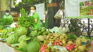 Góc nhìn trưa nay | Phiên chợ xanh tử tế giữa lòng Sài Gòn