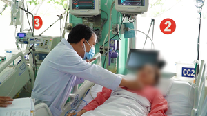 Video: Tiêm filler vào ngực, một nữ bệnh nhân ở TP.HCM bị tổn thương tim