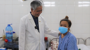 Video: Thai gần 2 tháng tuổi nằm trong gan của người phụ nữ ở Trà Vinh