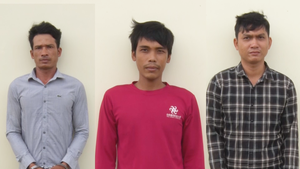 Video: Bắt giam 3 đối tượng trấn lột tiền của ngư dân đi cào hến ở Kiên Giang