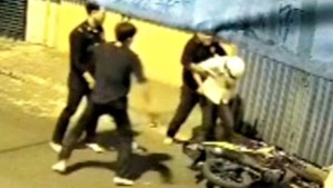 Video: Bảo vệ phục kích bắt gọn tên trộm xe máy ở quận 10