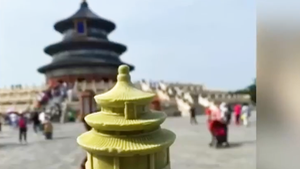 Video: Kinh ngạc với loại kem châm lửa đốt vẫn không tan chảy ở Trung Quốc