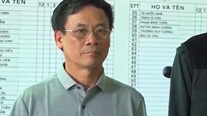 Video: Cách thức nhận hối lộ của nguyên cục trưởng Cục Đăng kiểm Việt Nam Trần Kỳ Hình, vừa bị bắt tạm giam