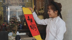 Góc nhìn trưa nay | Cô gái trẻ dùng tranh vẽ kể chuyện lịch sử trên TikTok