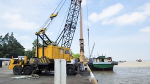 Lý giải nguyên nhân cảng Mỹ Thới lâm cảnh đìu hiu