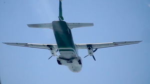Video: Thái Lan dùng máy bay phun nước giảm ô nhiễm không khí