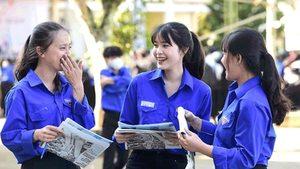 Trực tiếp: Chương trình tư vấn tuyển sinh, hướng nghiệp khai mạc tại Thừa Thiên - Huế