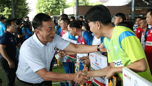 Trực tiếp: Khai mạc Giải bóng đá công nhân, viên chức Việt Nam năm 2024 khu vực Bình Dương