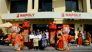 Rộn ràng đón Giáng sinh và năm mới với Napoly Café & Milk tea Phùng Hưng