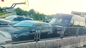 Kẹt xe kéo dài trên cao tốc Trung Lương - Mỹ Thuận sau tai nạn liên hoàn