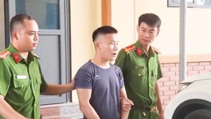 Lái ô tô cướp tiệm vàng ở Hà Tĩnh: Nghi phạm khai chơi bời, đánh bạc dẫn đến nợ nần nên đi cướp
