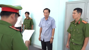 Bắt Phó chủ tịch TP Long Xuyên Đào Văn Ngọc liên quan vụ án sai phạm đất đai
