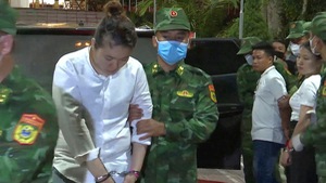 Hai sinh viên Lào tham gia nhóm vận chuyển 100 bánh heroin vào Việt Nam