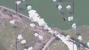 Nga công bố video phá hủy nhiều drone, đẩy lùi hàng trăm binh sĩ Ukraine