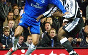 Tâm điểm: Hernan Crespo!