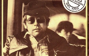 Elton John: Ngôi sao khác thường trong một nền công nghiệp âm nhạc chẳng ra gì