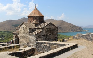 Bánh tráng và nước xốt UNESCO 