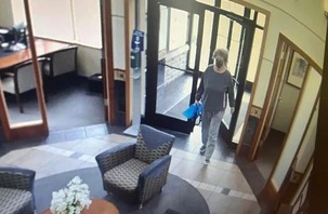 Cụ bà 74 tuổi đi cướp ngân hàng vì bị 'tổn thương'