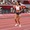 Nữ VĐV được ca ngợi khi nhảy lò cò trong nội dung chạy Olympic