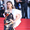Váy dát vàng, đầm xuyên thấu lên thảm đỏ, Cannes đúng là một chốn phù hoa