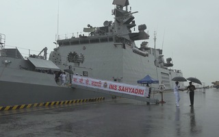 Tàu Hải quân Ấn Độ thăm Đà Nẵng