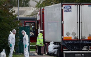 Đã xác minh một số nạn nhân vụ 39 thi thể người Việt trong container ở Essex