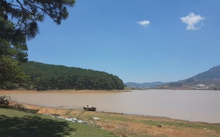 Lâm Đồng siết chặt việc khai thác và sử dụng mặt nước hồ Ðan Kia - Suối Vàng