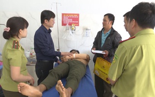 Bắt giữ 5 người vây chém kiểm lâm