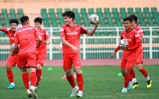 Video: U23 Việt Nam tập trên sân Thống Nhất chuẩn bị cho VCK U23 châu Á