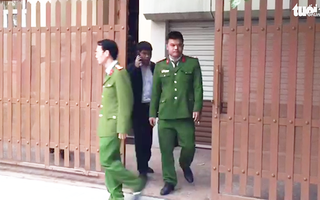 Video: Bộ Công an khám xét nhà riêng chánh văn phòng Thành ủy Hà Nội