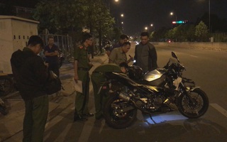 Lao ra đường đuổi chó chạy rông, một người bị xe tông chết