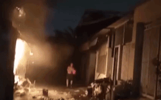 Video: Cháy lớn ở quận Bình Tân khiến 9 kiôt và 1 căn nhà bị thiêu rụi