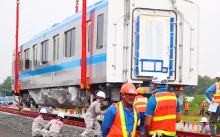 Video: Đoàn tàu metro số 1 lên đường ray dài 200m
