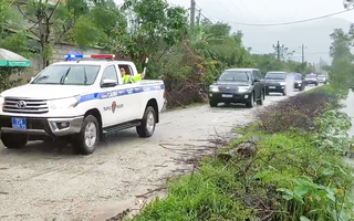 Video: Thời tiết chuyển biến xấu gây khó khăn cho công tác cứu nạn tại thủy điện Rào Trăng 3