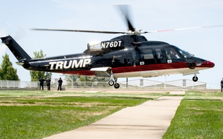 Video: Tổng thống Trump rao bán phi cơ riêng