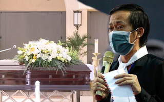Video: Xúc động với những dòng thơ của Hoài Linh tiễn biệt cố nghệ sĩ Chí Tài