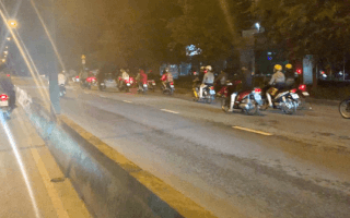 Video: Hàng trăm ‘quái xế’ lại đua xe trong đêm ở TP.HCM