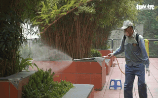 Video: 3000 trường học tại Hà Nội tiến hành phun khử trùng
