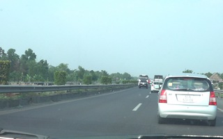 Hai tuyến cao tốc trục ngang ở miền Tây trông ra sao?