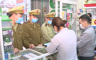Video: Xử phạt hai nhà thuốc hơn 51 triệu đồng vì bán khẩu trang y tế cao gấp 3 lần
