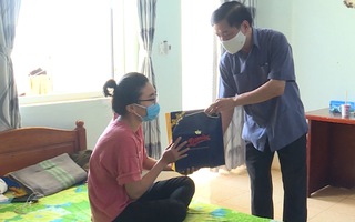 Video: Thứ trưởng Bộ Y tế đến thăm khu cách ly tập trung tại Đắk Lắk