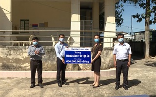 EVNGENCO 3 trao tặng phòng cách ly áp lực âm cho tỉnh Bình Thuận