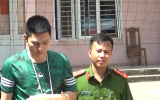 Video: Bắt giữ thanh niên cướp tiệm vàng ở TP.Thanh Hóa