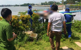 Video: Phát hiện xác nam thanh niên trôi sông Sài Gòn, trên tay có nhiều vết cắt